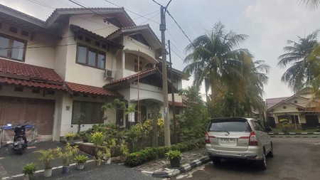 Di jual rumah pesona khayangan depok 