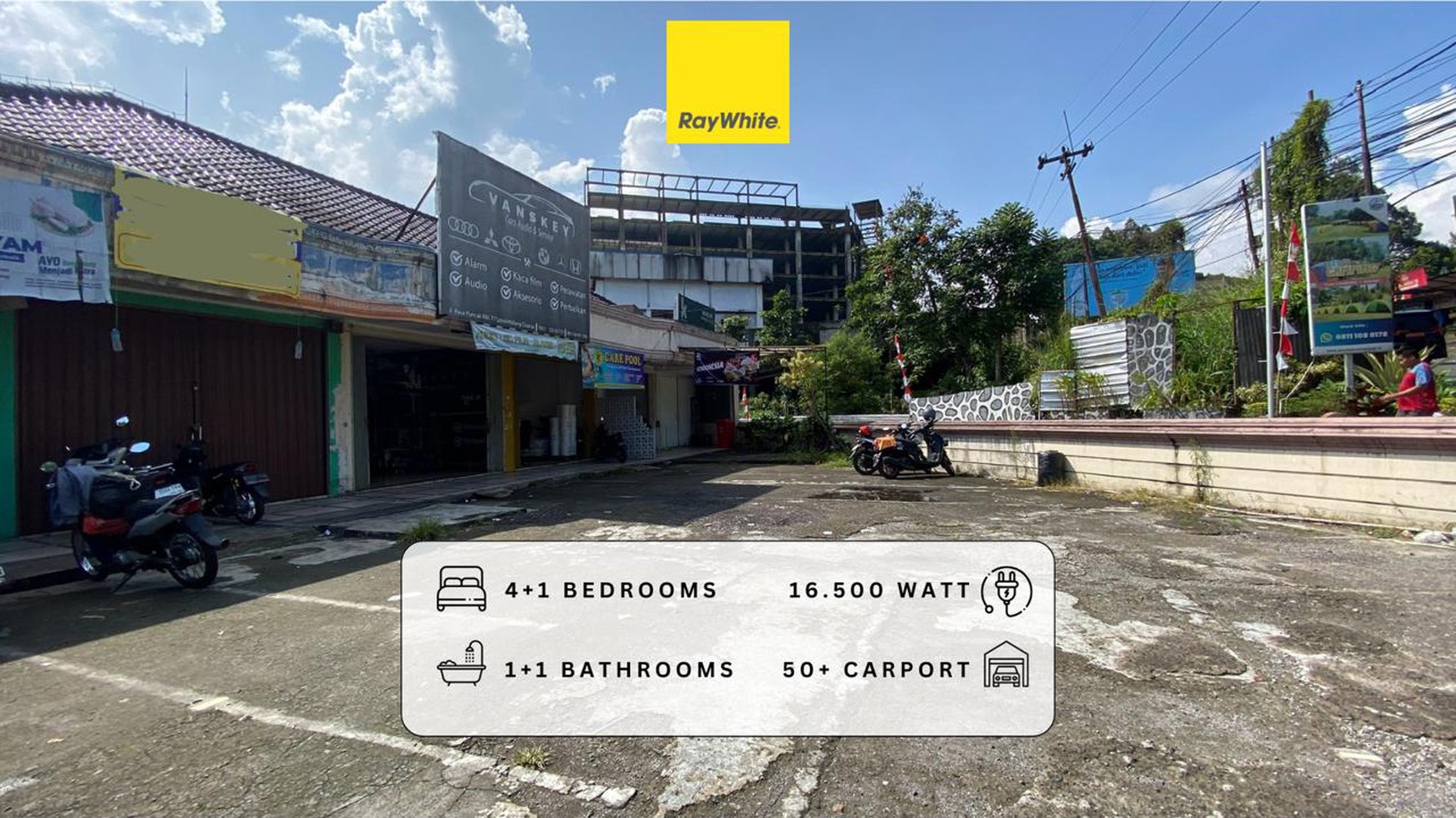 Dijual Cepat! Villa Mewah+Ruko di Jalan Raya Puncak, Jawa Barat