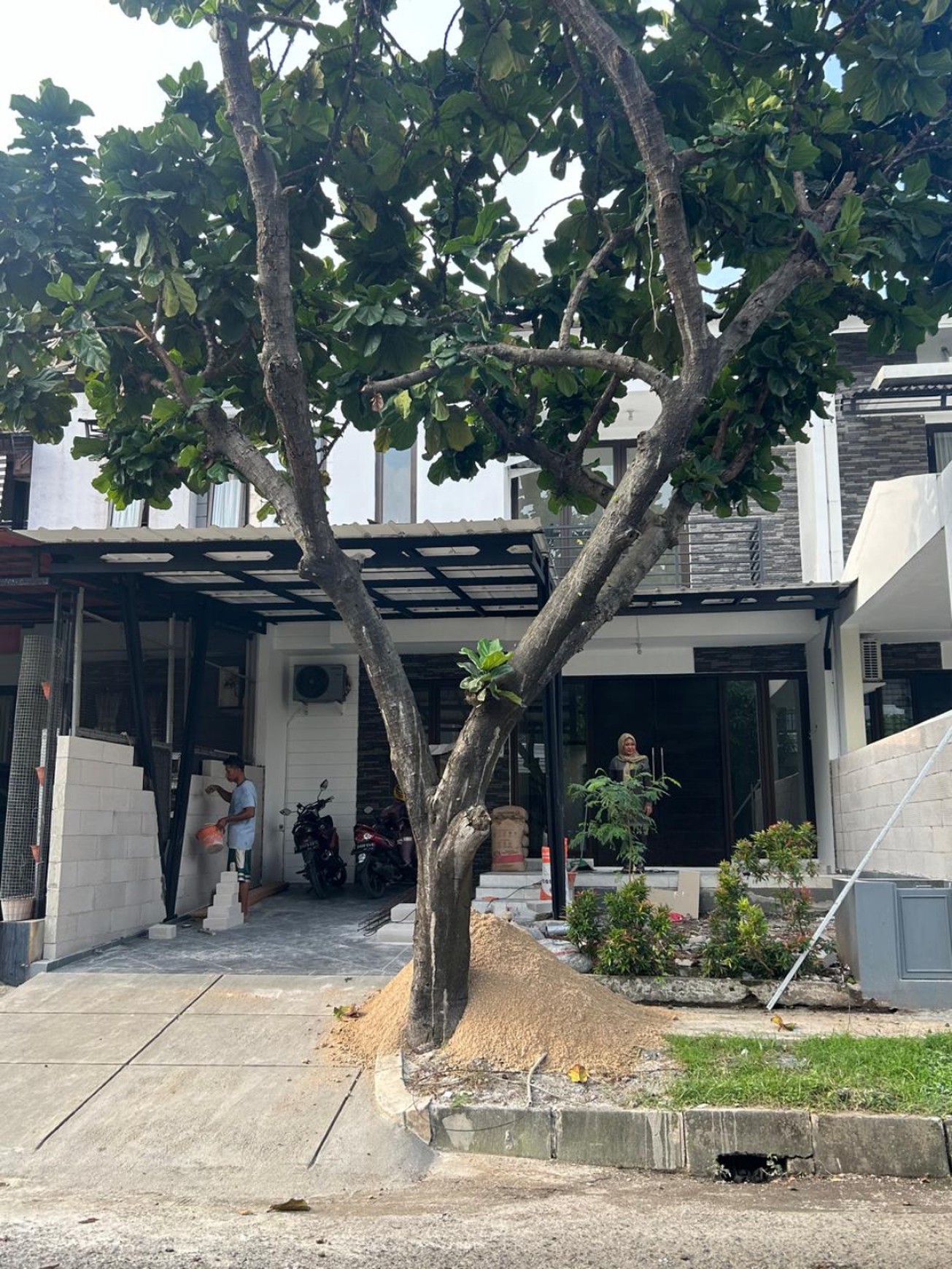 Rumah Siap Huni di Tropikana Residence Jababeka - Lingkungan Asri & Lokasi Premium