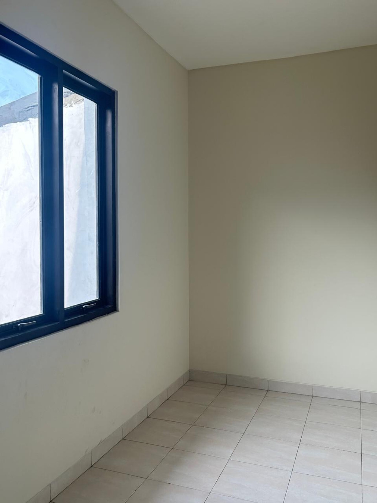 Rumah Siap Huni di Tropikana Residence Jababeka - Lingkungan Asri & Lokasi Premium