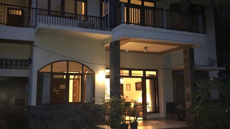 RUMAH INDAH DEPAN PANTAI PANGANDARAN