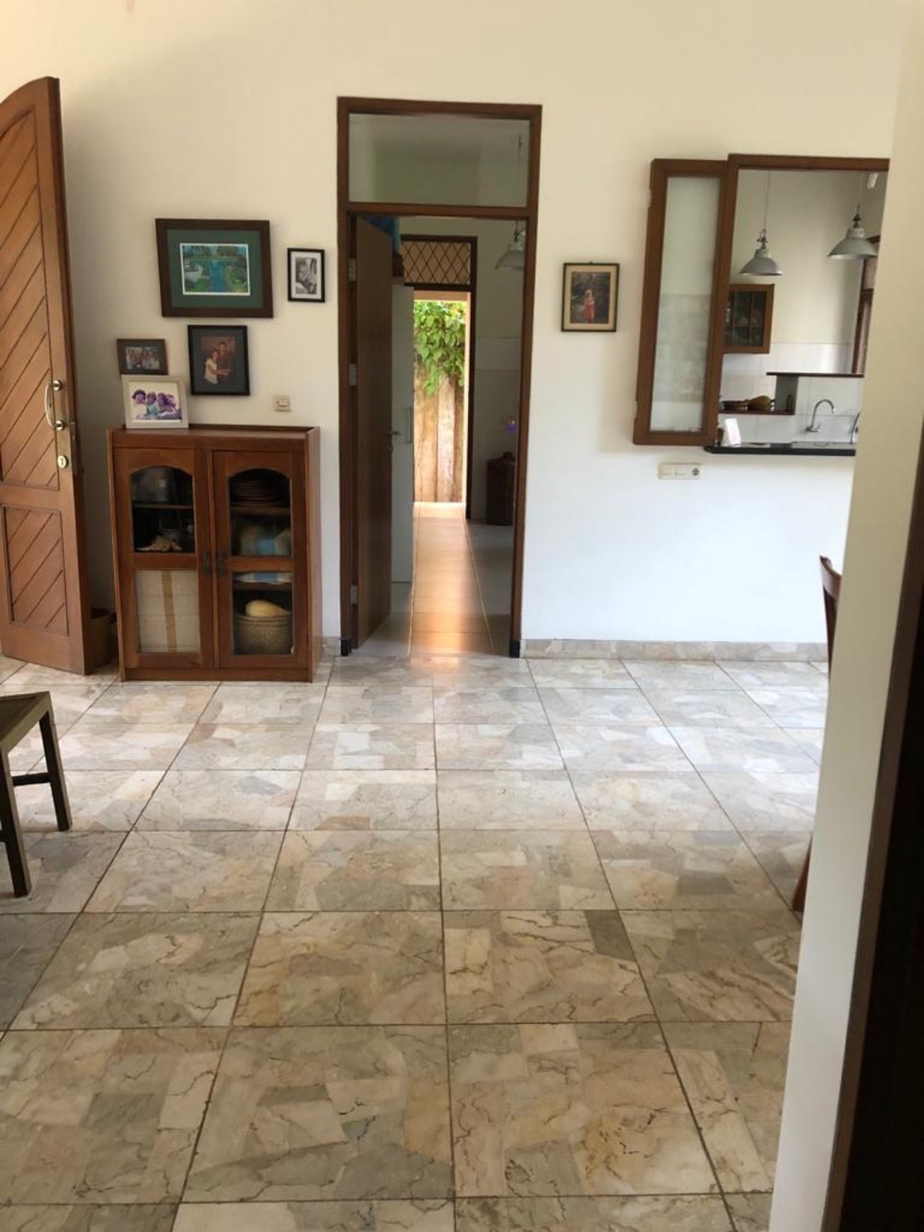 RUMAH INDAH DEPAN PANTAI PANGANDARAN