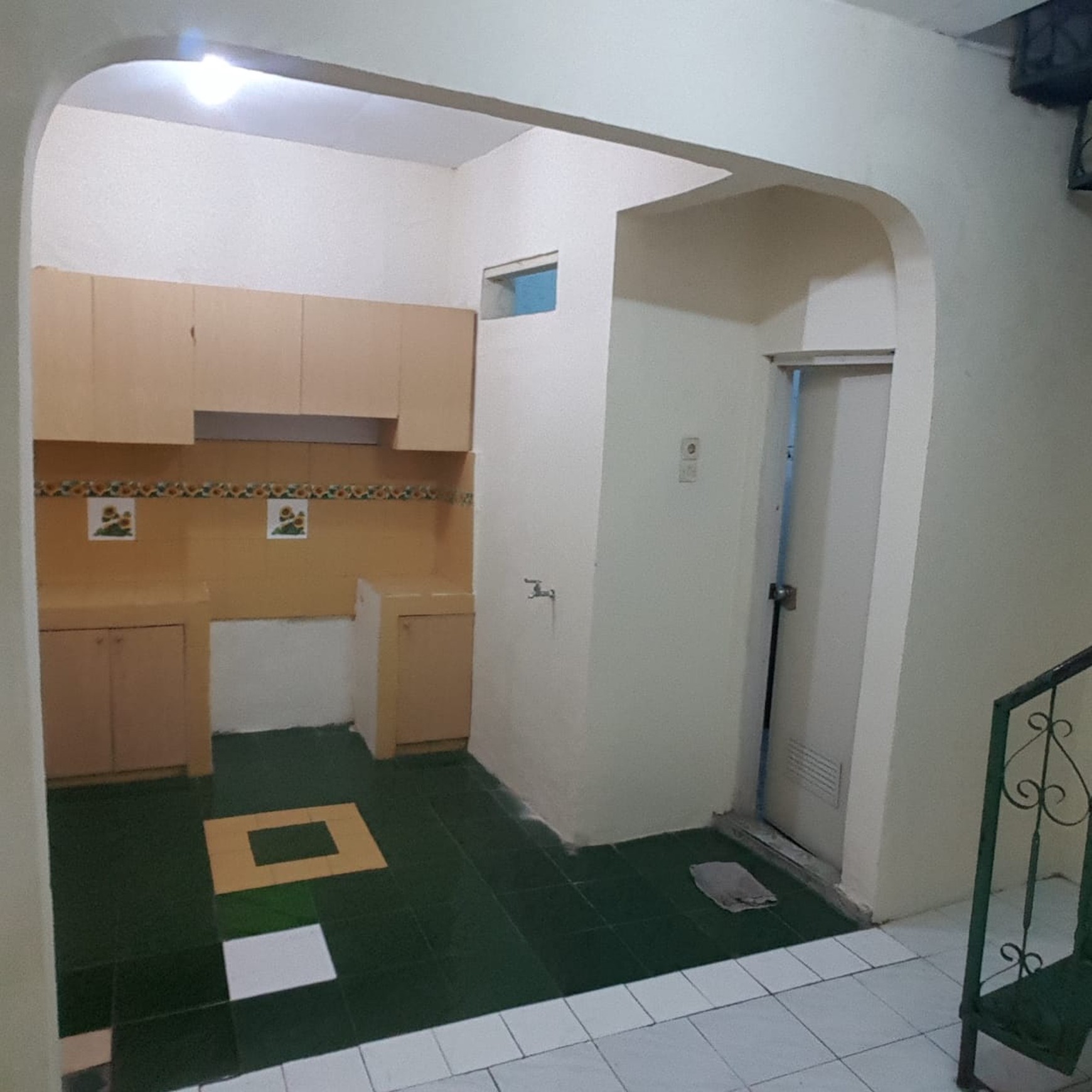 Rumah Siap Huni Di Kebon Kacang, Jakarta Pusat