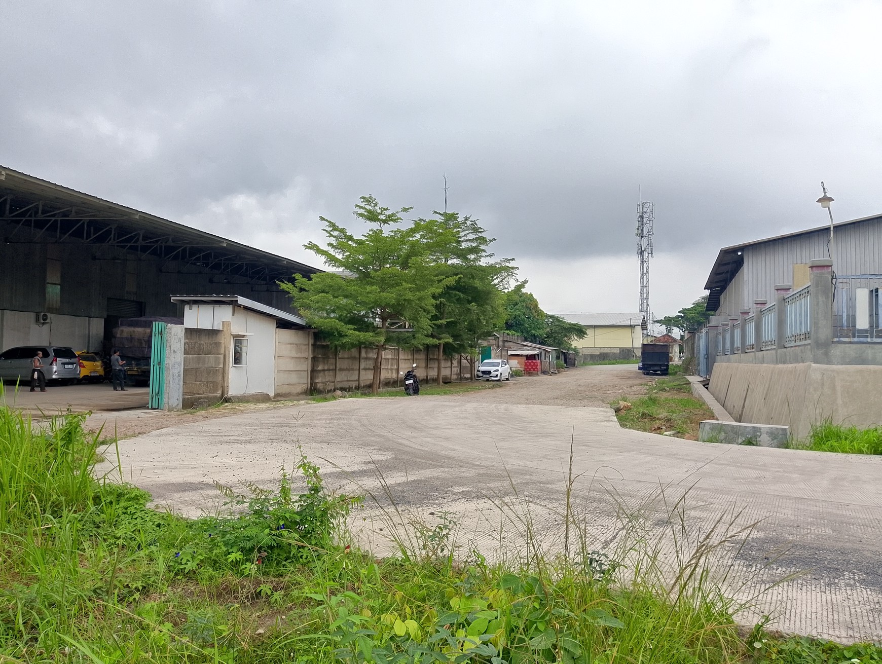 Dijual tanah luas 2142 cocok untuk buat gudang di Ketapang, Teluk betung Selatan