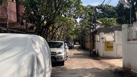 Dijual Rumah Tua di Kemang harga NJOP