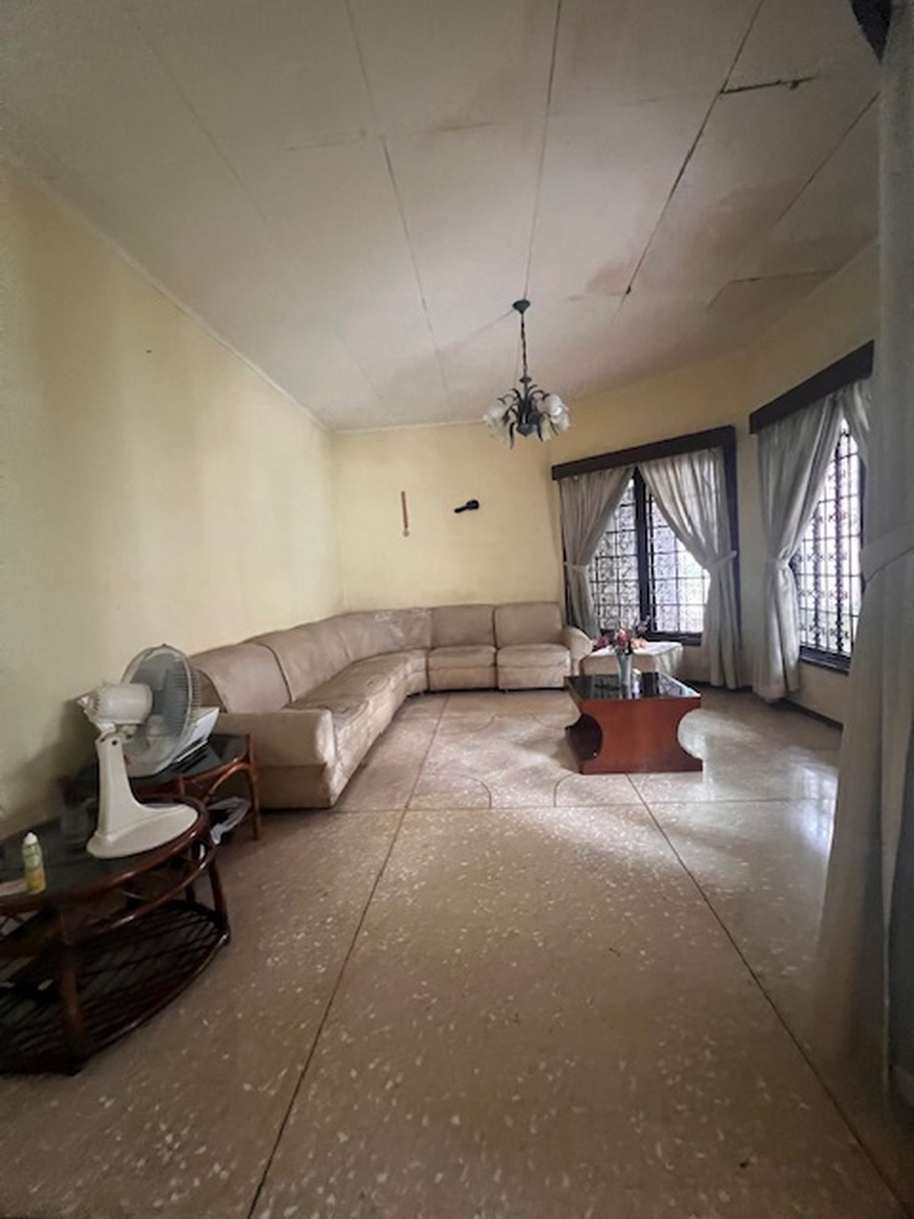 Dijual Rumah Tua di Kemang harga NJOP