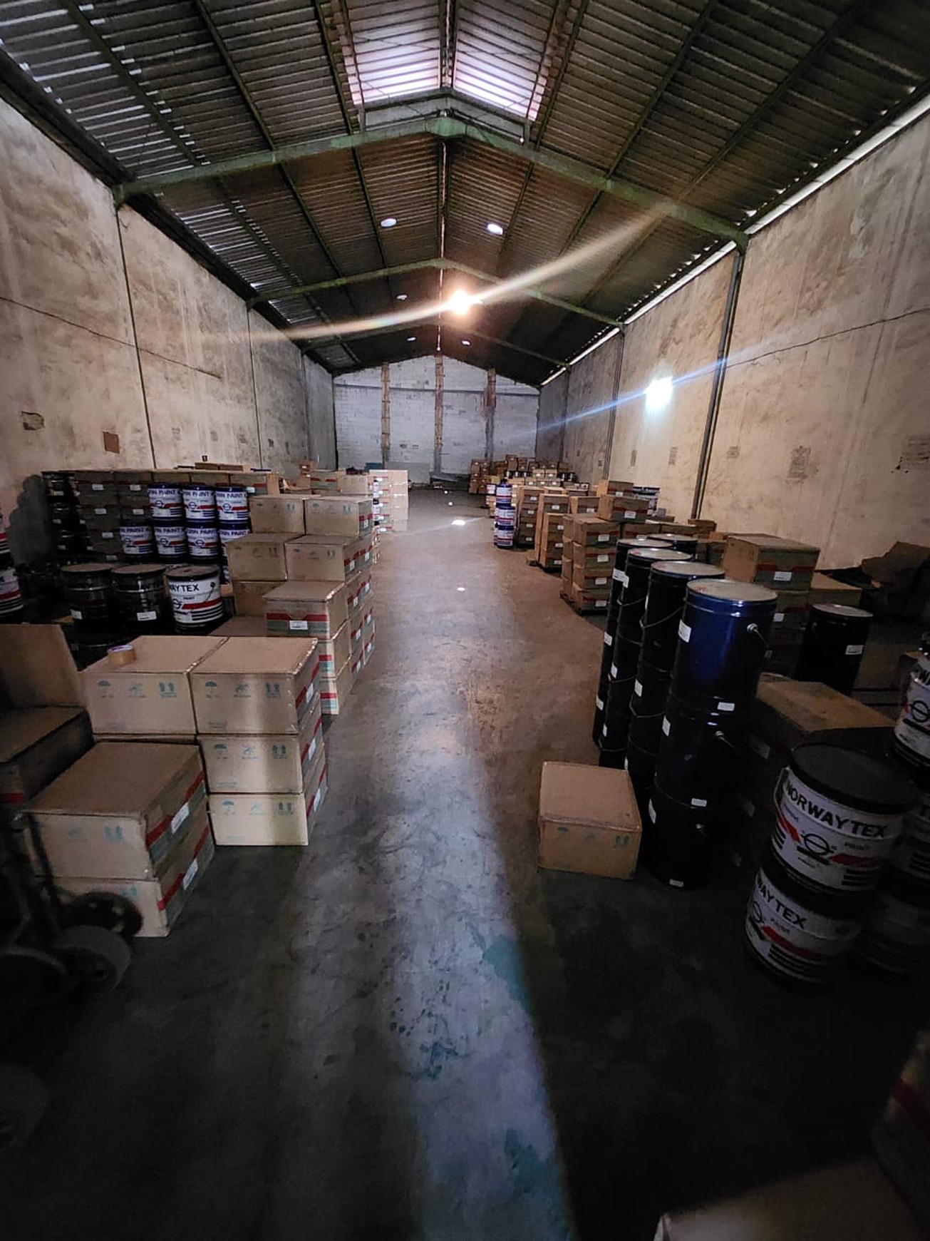 MURAH Dijual 594 m2 Gudang Margomulyo Permai - Greges - Asemrowo - Surabaya- SHM -ada Ruang Kantor - Akses Truk Kontainer