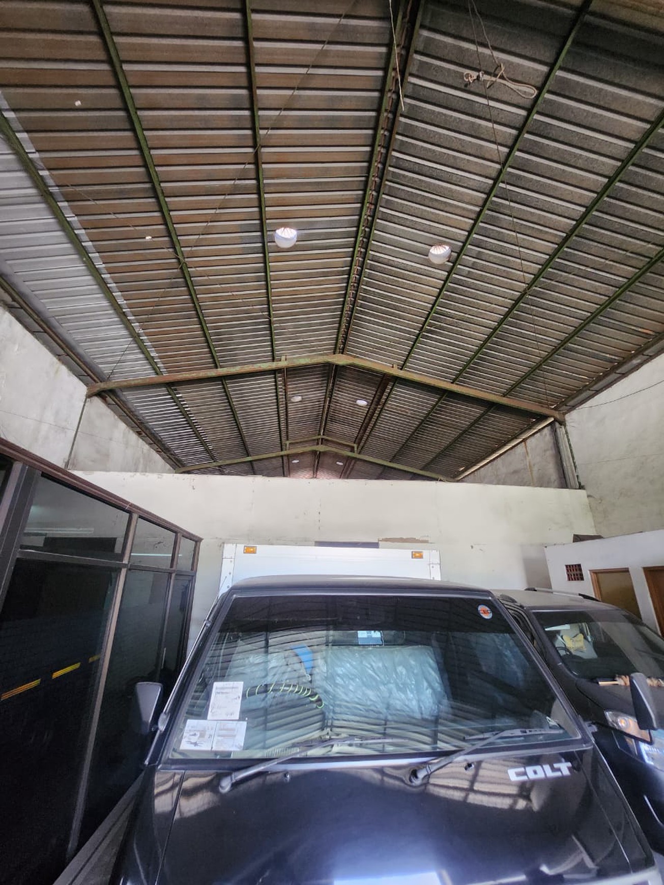 MURAH Dijual 594 m2 Gudang Margomulyo Permai - Greges - Asemrowo - Surabaya- SHM -ada Ruang Kantor - Akses Truk Kontainer