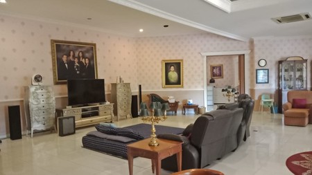 Dijual Rumah Hitung Tanah Lokasi Strategis Di Jl. Bango, Cilandak, Jakarta Selatan