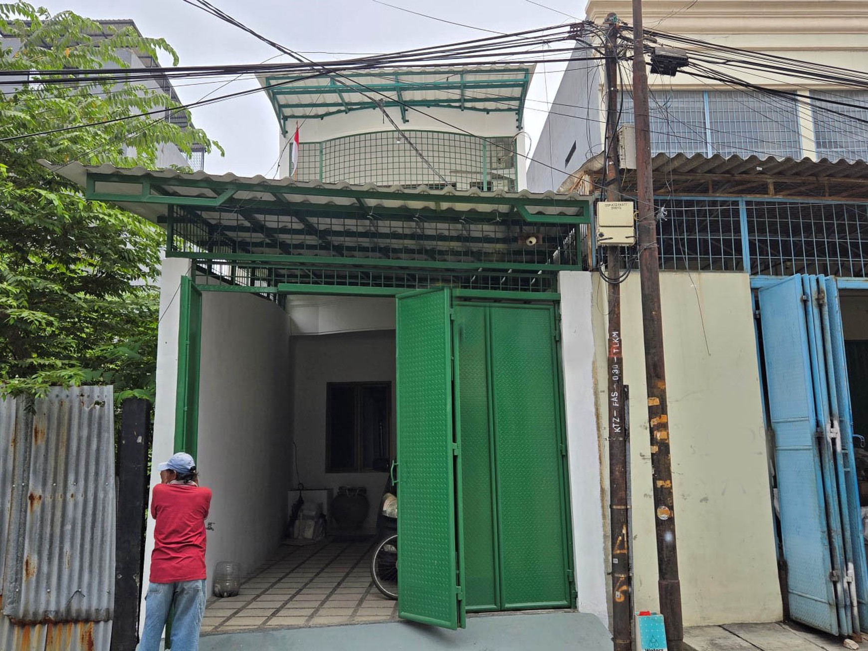 Dijual Taman Sari, Jalan Raya, Cocok Gudang, Kost2an, Jakarta Barat