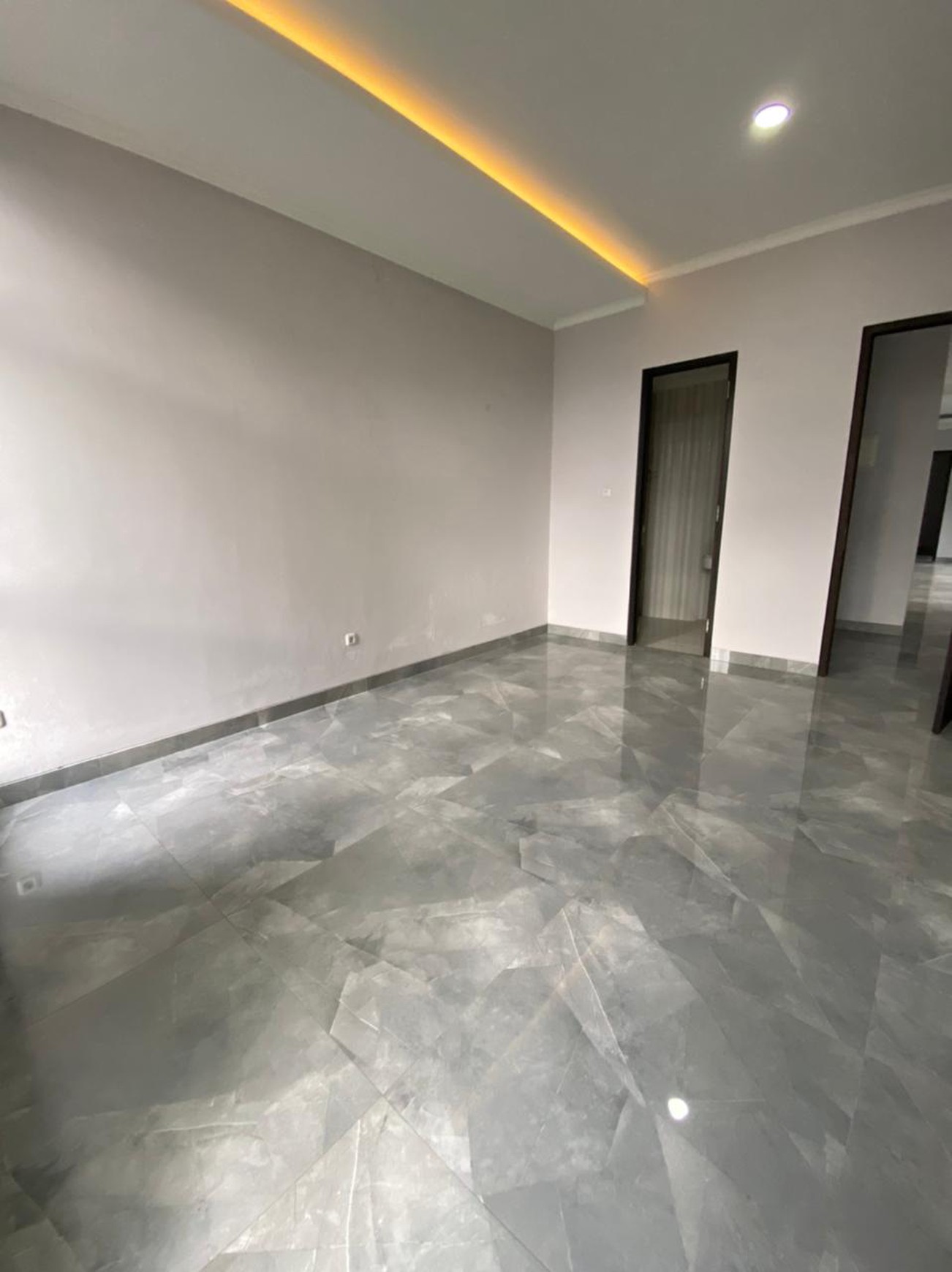 Dijual Rumah Siap Huni Lokasi Di Jl. Pelita, Cilandak, Jakarta Selatan