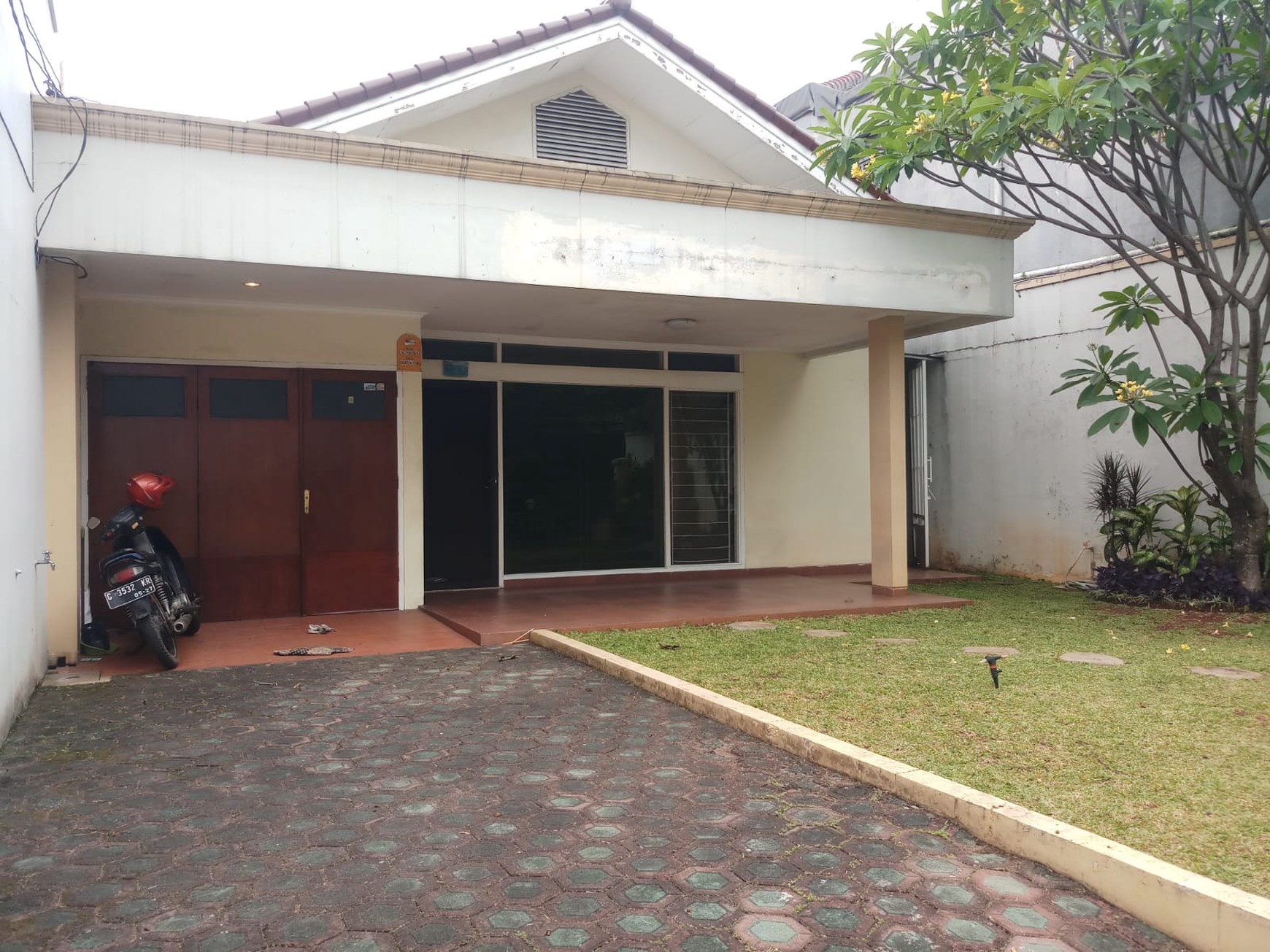 Dijual Rumah Siap Huni Lokasi Di Jl. Pelita, Cilandak, Jakarta Selatan