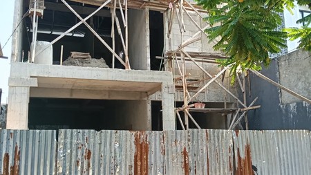Brand New Rumah On Progress Dalam Komplek Aman Nyaman di Cinere