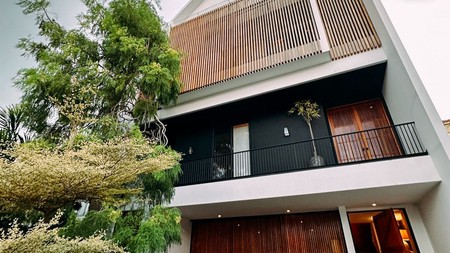 DIJUAL RUMAH Baru Citraland Full Furnish Mewah