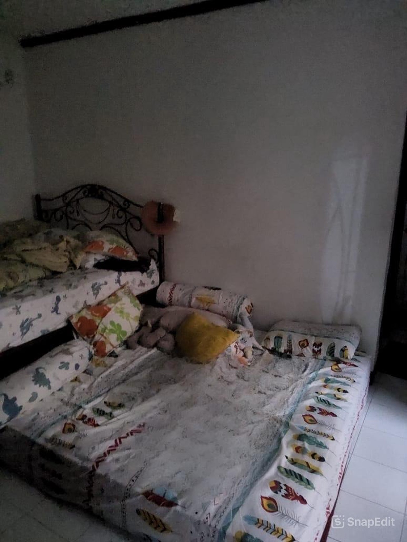 Rumah dalam Komplek di Graha Cinere dekat akses Tol Desari