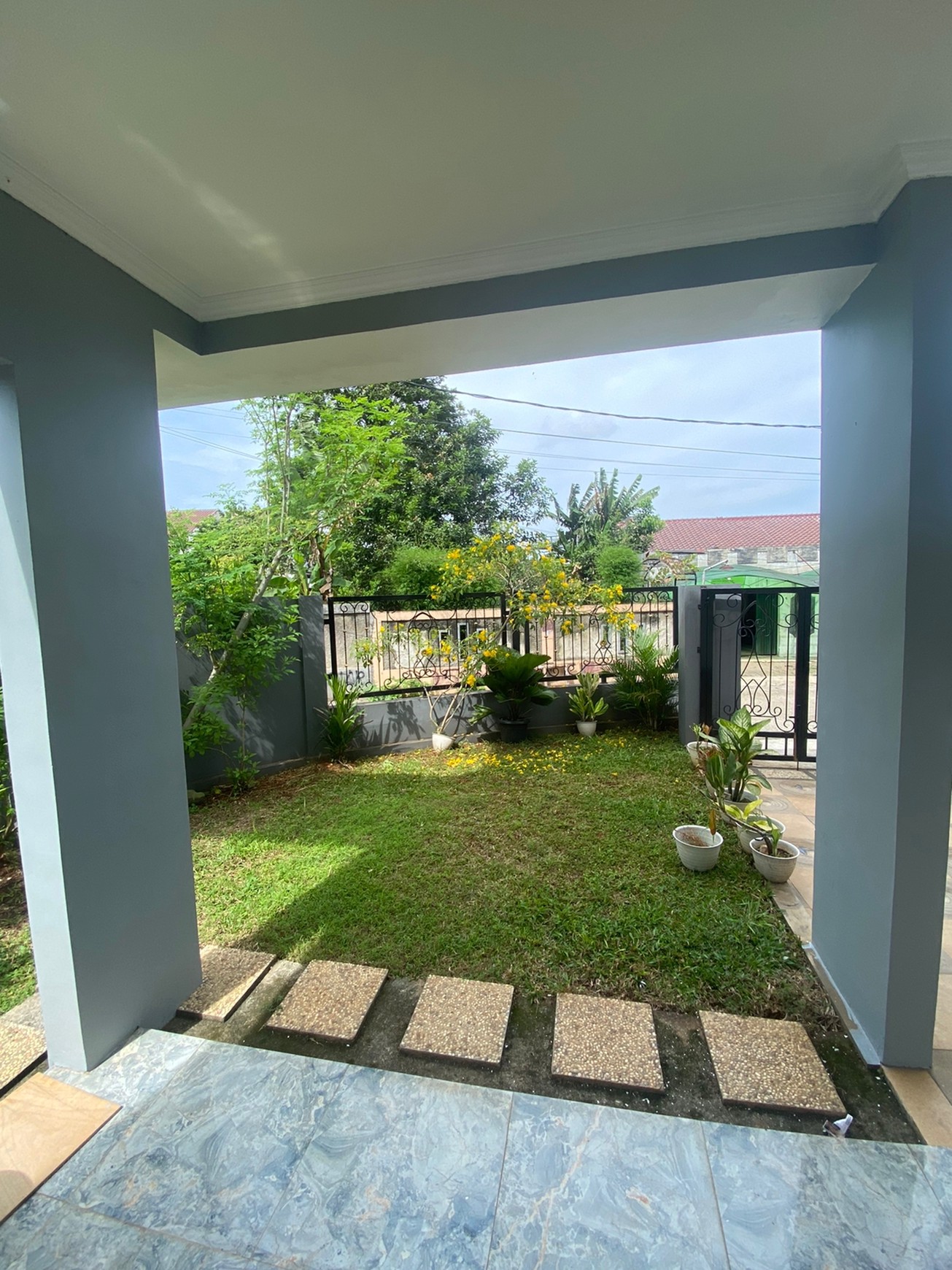 Dijual Rumah Siap Huni Lokasi Di Jl. Ismaya, Cinere, Depok