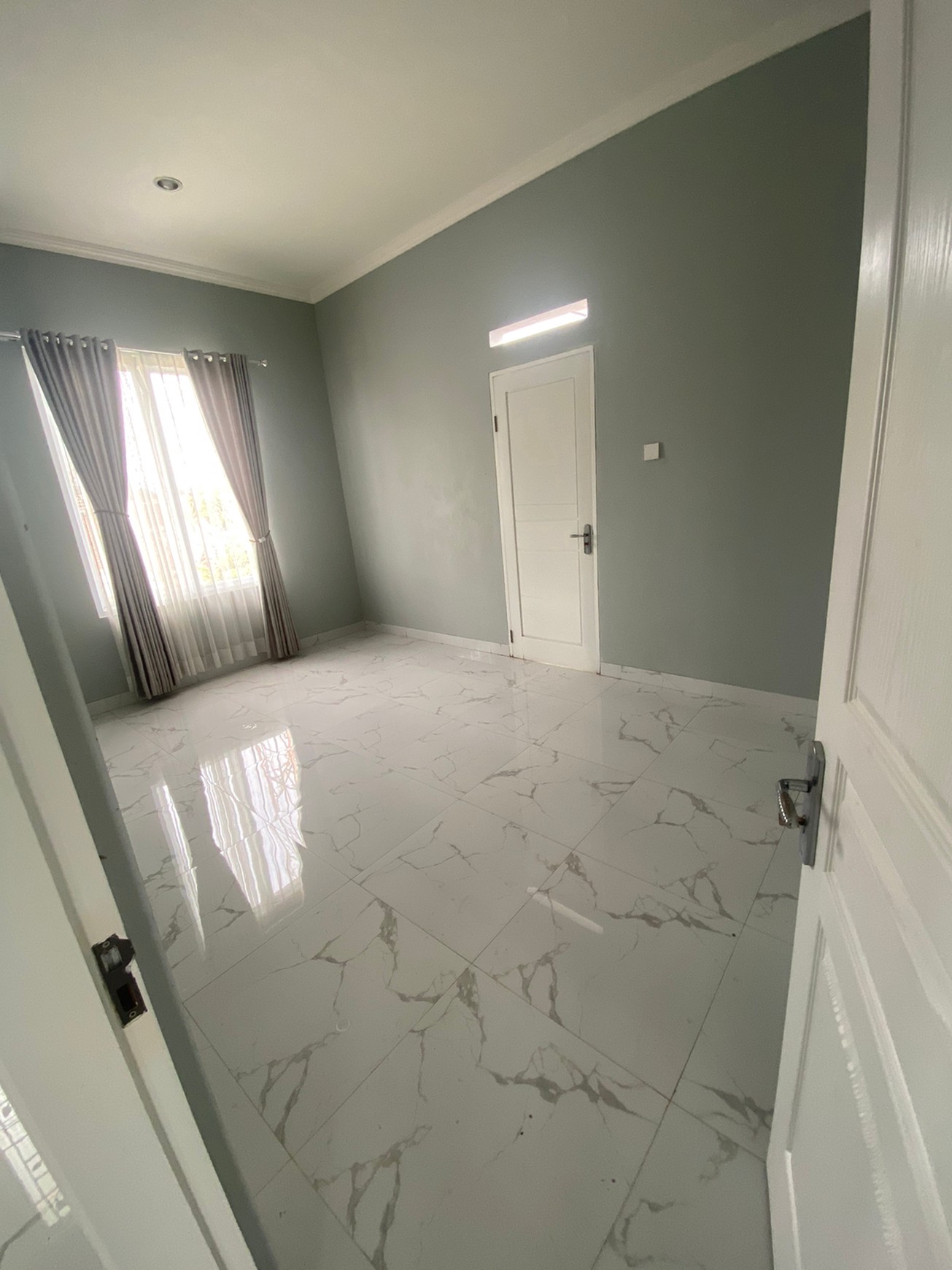 Dijual Rumah Siap Huni Lokasi Di Jl. Ismaya, Cinere, Depok