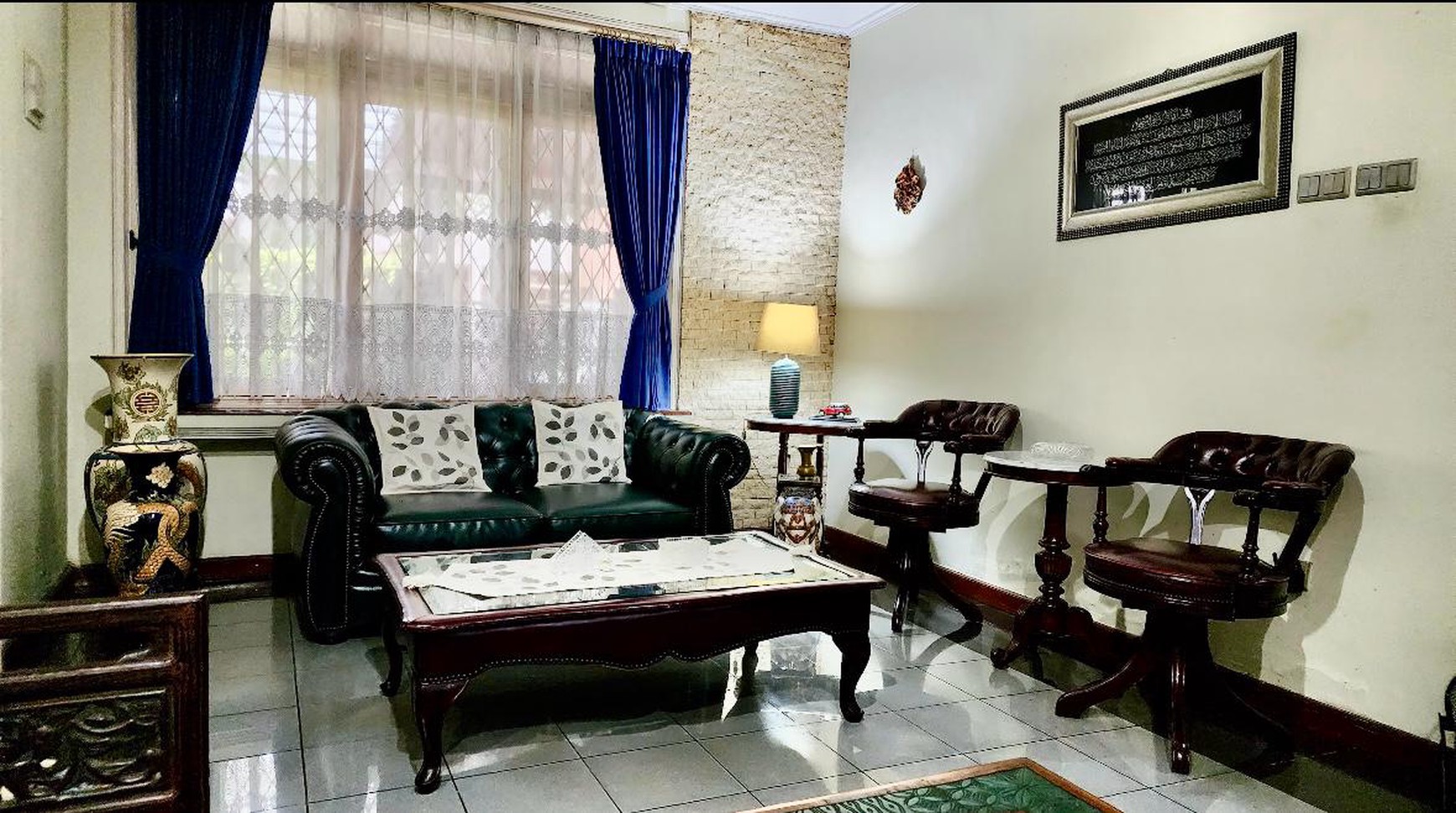 Rumah HOOK, Pinggir Jalan dan Strategis @Jl Merpati, Ciputat