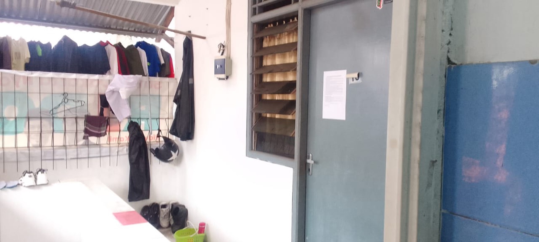Rumah Kos2an 2 Lantai Selalu Penuh, Di Mampang Prapatan, Selangkah Ke Jl. Kapten Tandean