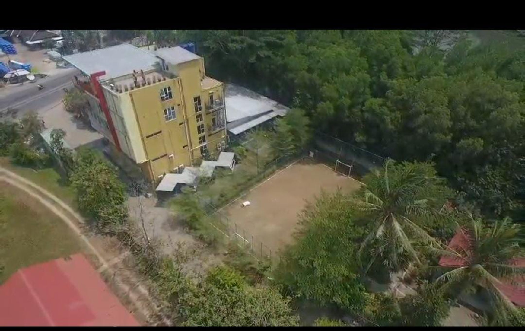 di jual tempat usaha pinggir jalan utama by pass