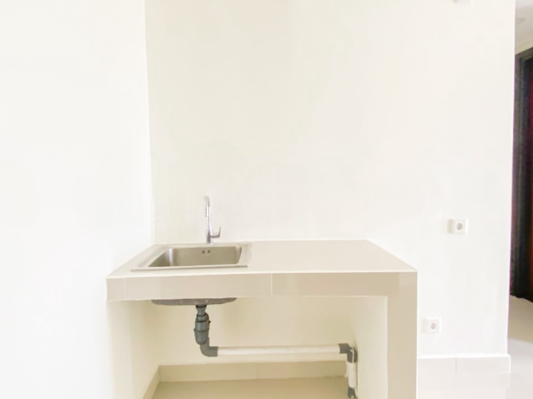 Apartement Pollux Chadstone 3BR connect langsung ke mall , dekat pintu Tol Cikarang Barat, Kawasan EJIP, Lippo Cikarang, JABABEKA, DELTAMAS