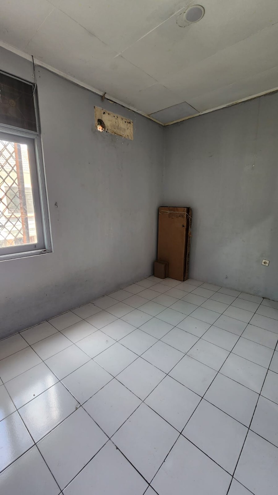 Dijual Rumah di Taman Palem Lestari , Cengkareng