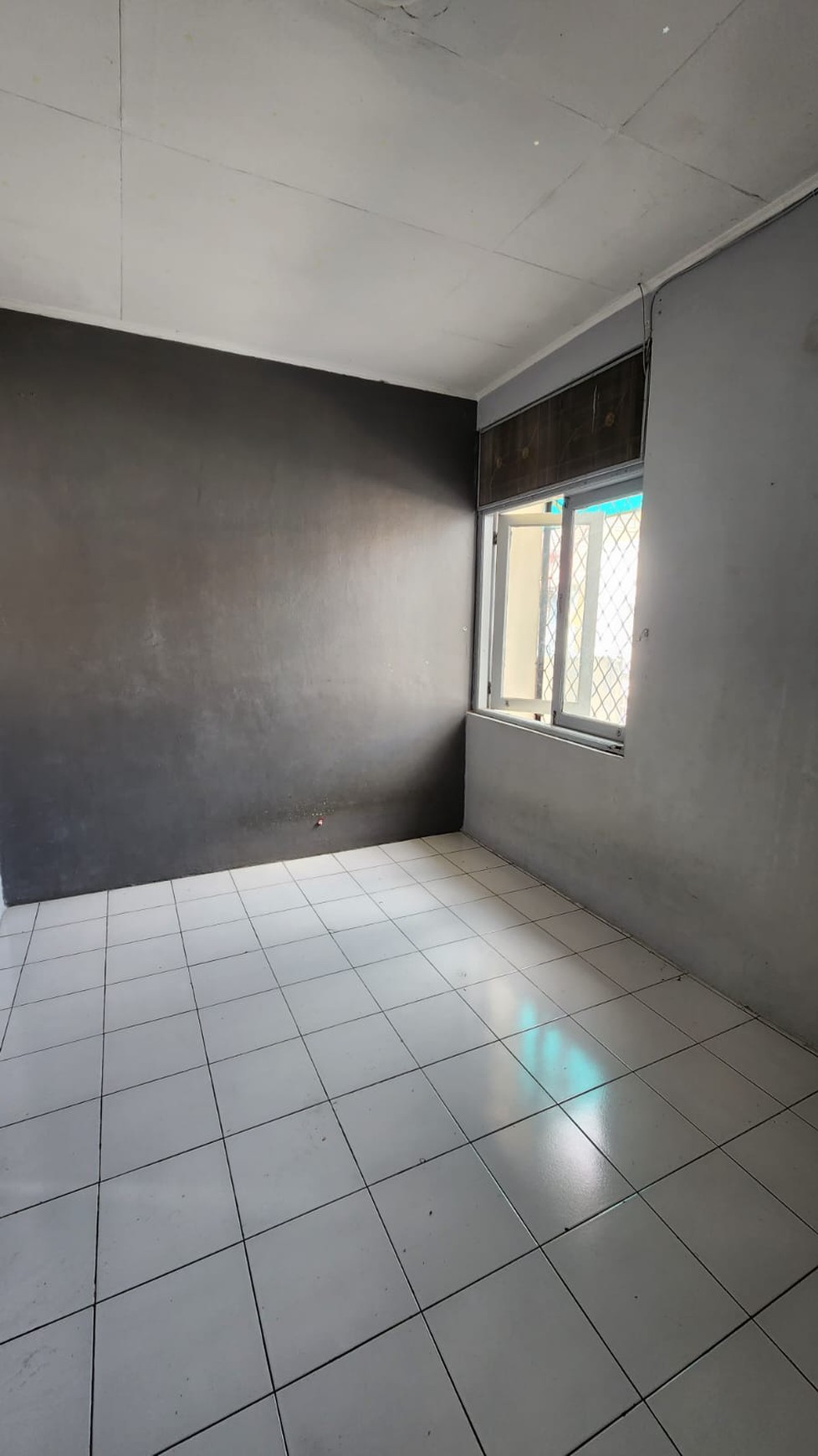 Dijual Rumah di Taman Palem Lestari , Cengkareng