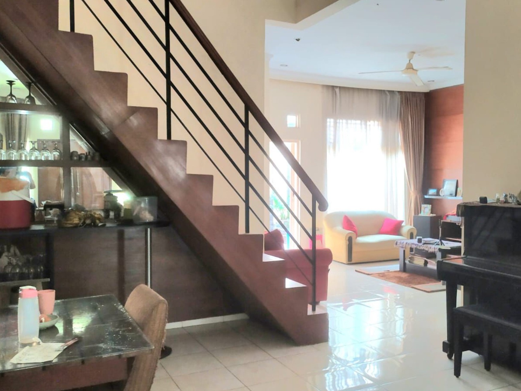 Rumah 2 Lantai Siap Huni Super Nyaman - Dekat ke MRT Lebak Bulus