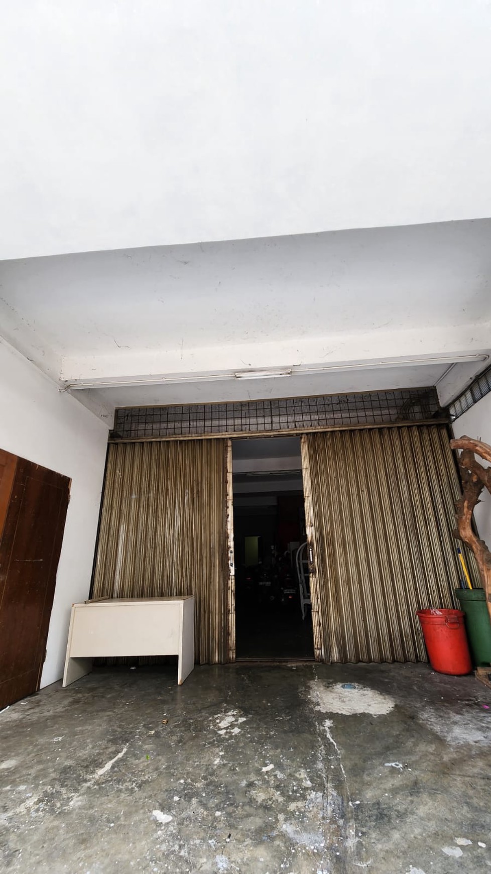 Dijual Ruko beserta Usaha Kost Aktif di Jl. Petojo Barat, Gambir, Jakarta Pusat