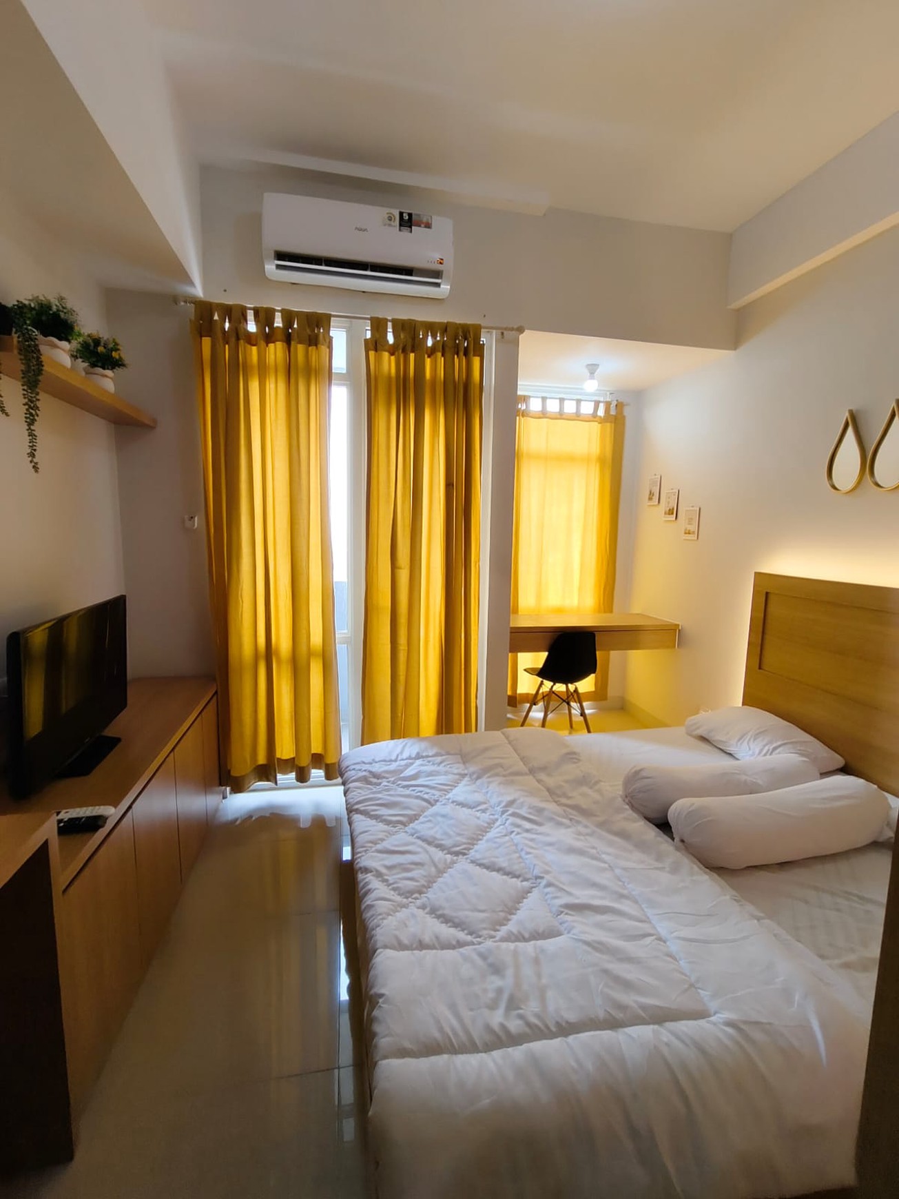 Apartement Vasanta Innopark type studio lokasi strategis di kawasan MM2100, Siap Huni, Full Furnished, 