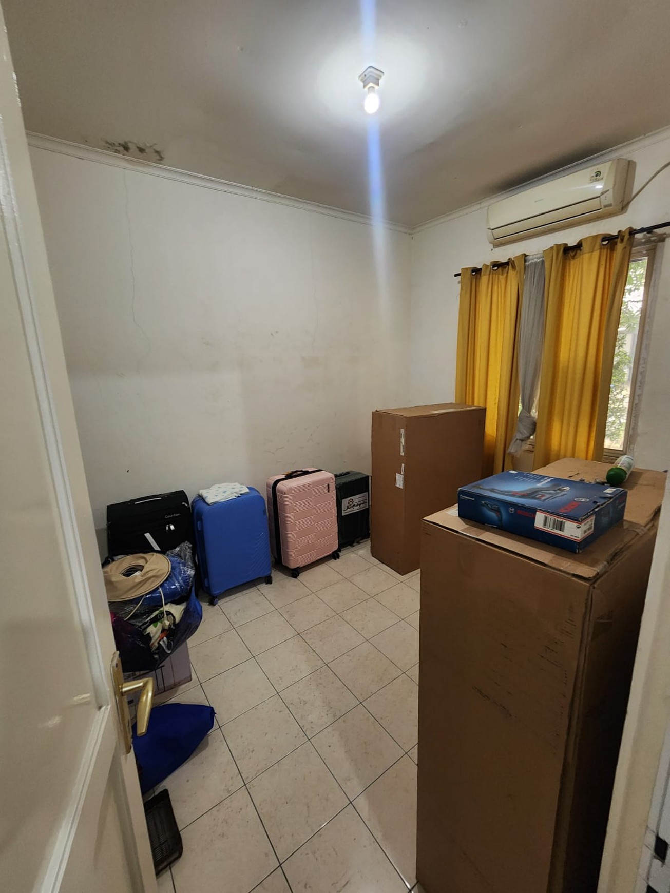 Rumah 2 Lantai Siap Huni di Kota Wisata 