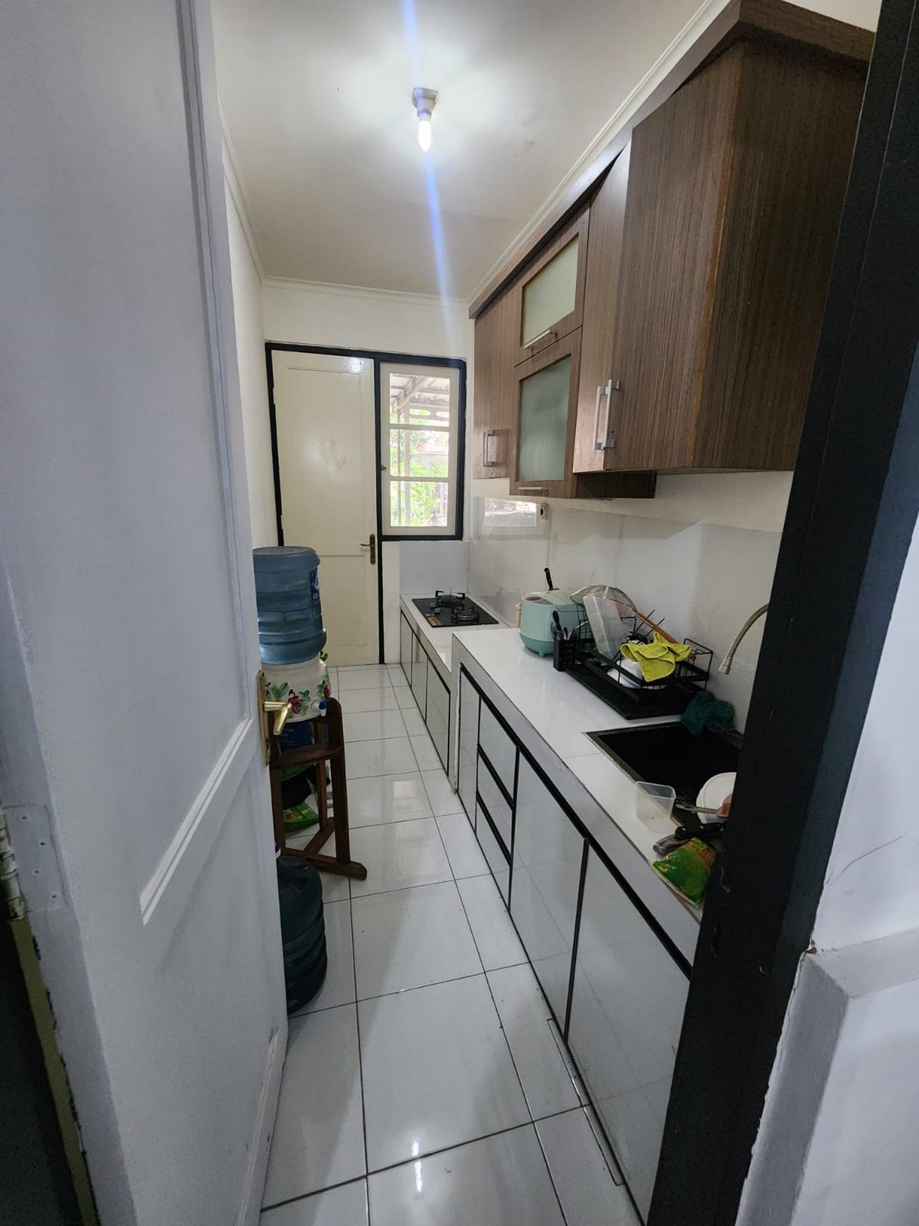 Rumah 2 Lantai Siap Huni di Kota Wisata 