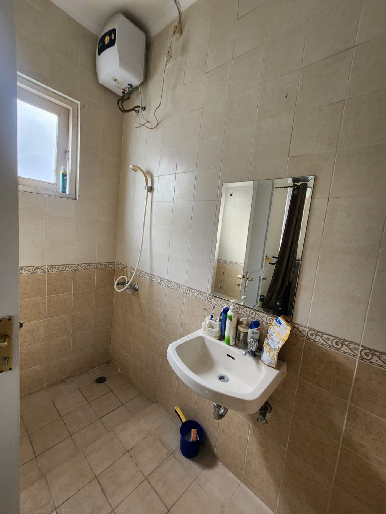 Rumah 2 Lantai Siap Huni di Kota Wisata 