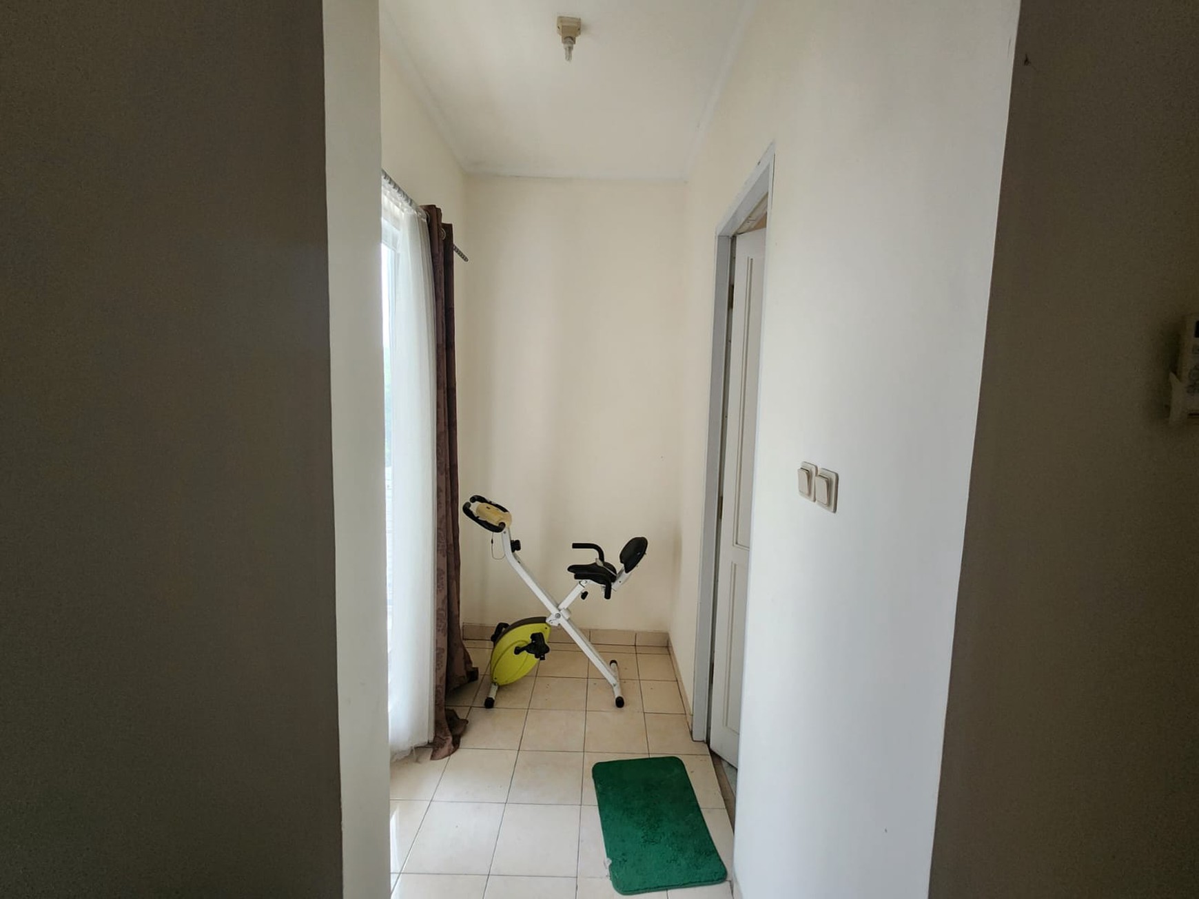 Rumah 2 Lantai Siap Huni di Kota Wisata 