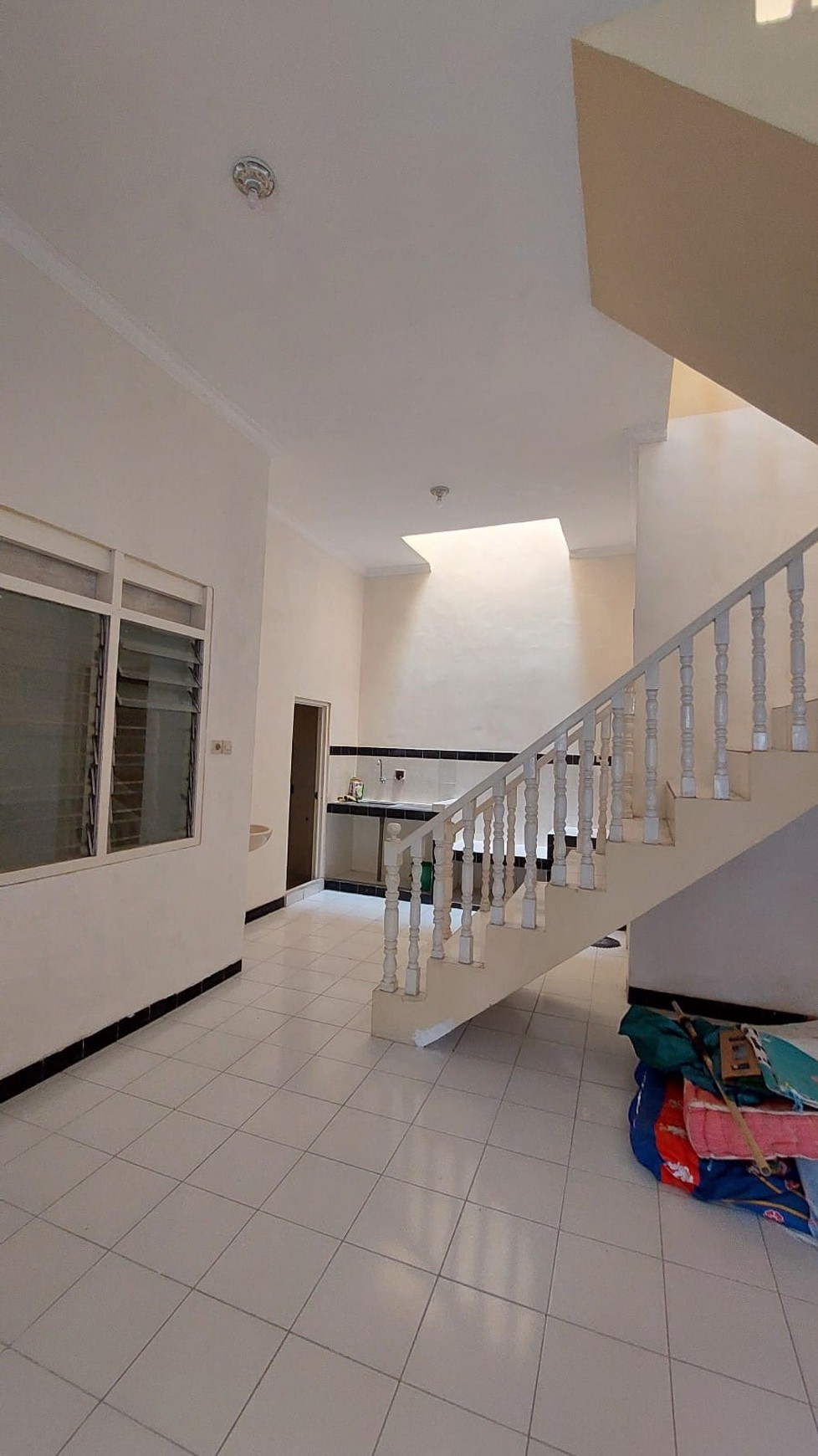 Dijual Rumah Mulyosari Tengah Surabaya Timur dekat Pakuwon City, Sutorejo, Kertajaya Indah, ITS