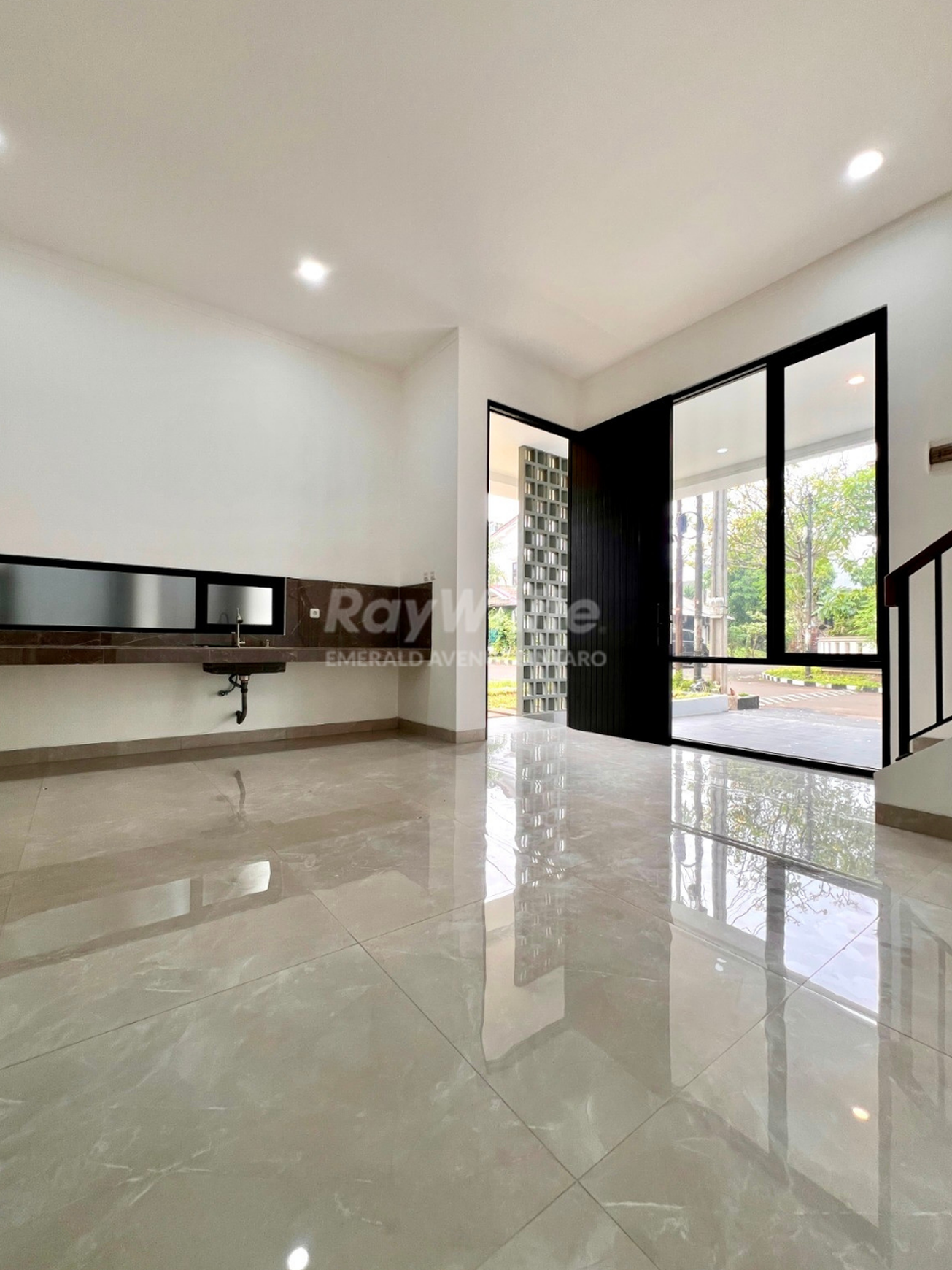 Rumah Hoek 2 Lantai Baru Siap Huni Kucica Bintaro Sektor 9 Dalam Cluster