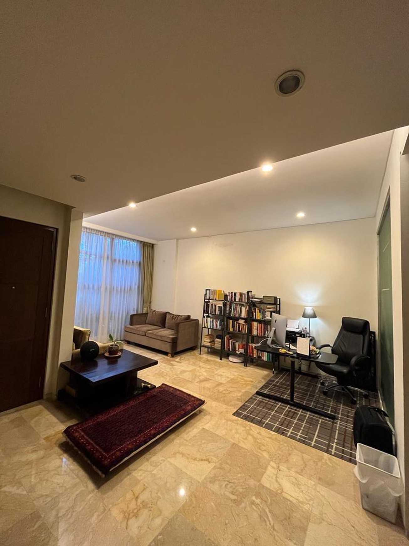 Rumah Siap Huni Fully Furnished di Komplek Eksklusif Cipete - Jakarta Selatan