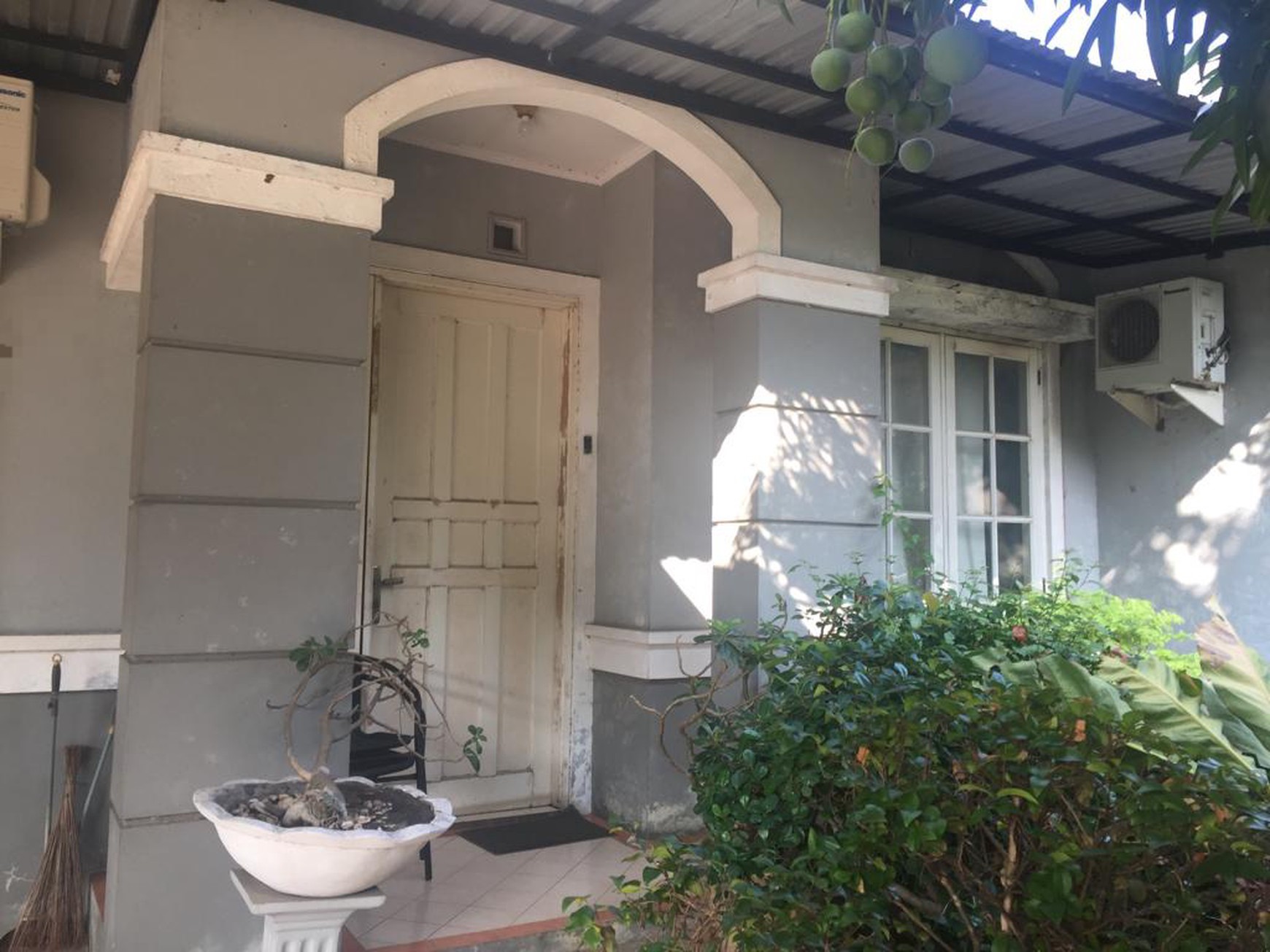 RUMAH SIAP HUNI LOKASI STRATEGIS DI ZONA AMERIKA CLUSTER ROSEVILLE DEKAT DENGAN AEON MALL  DELTAMAS