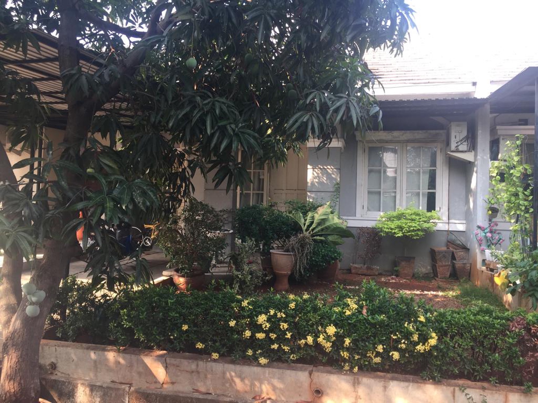 RUMAH SIAP HUNI LOKASI STRATEGIS DI ZONA AMERIKA CLUSTER ROSEVILLE DEKAT DENGAN AEON MALL  DELTAMAS