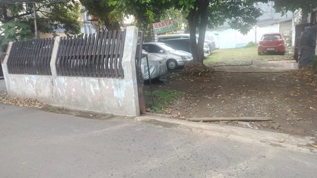 Rumah Hitung Tanah Cocok Untuk Kosan/Kontrakan Luas 464 Dekat MRT