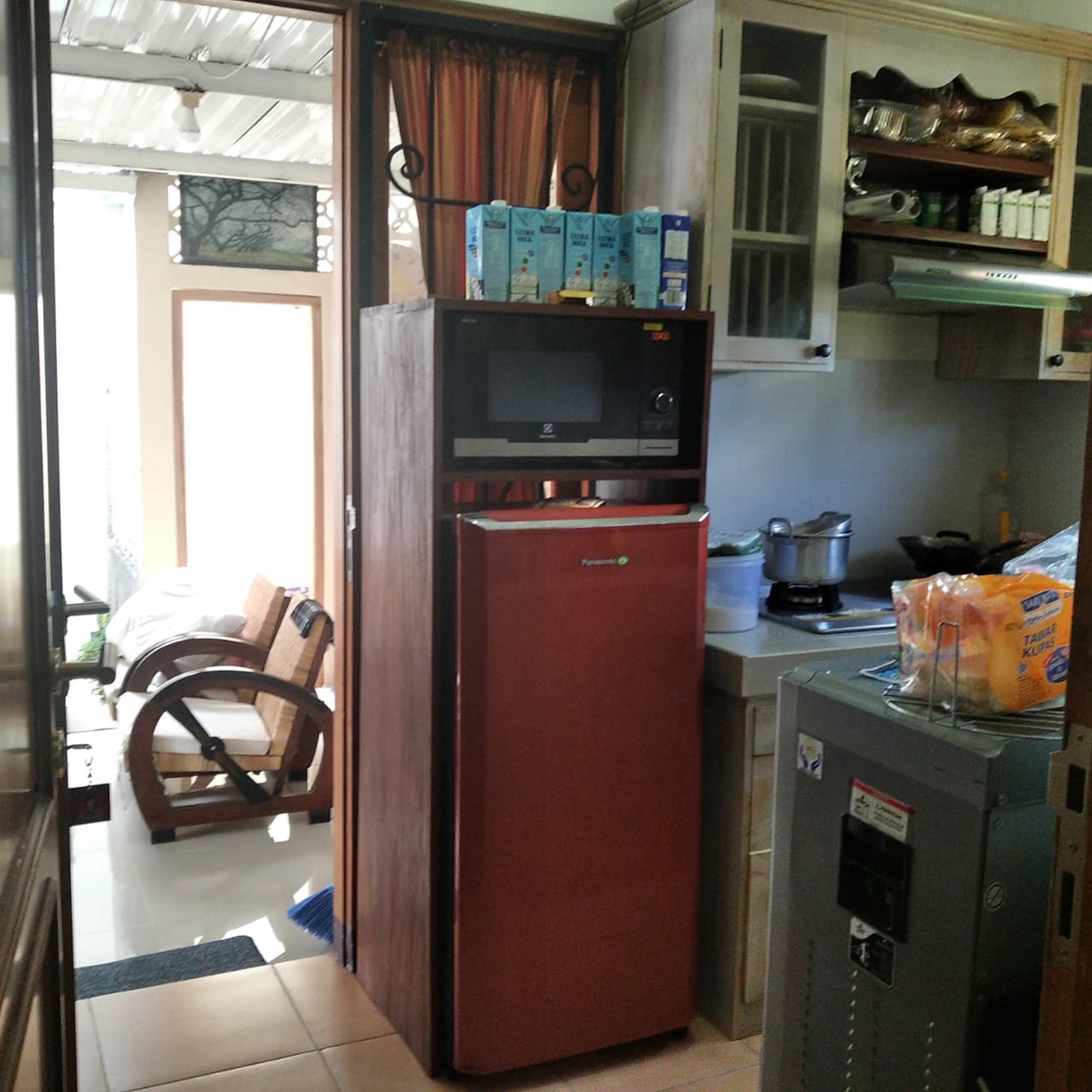 Rumah Mewah Dengan Desain Minimalis Di Perumahan Niten Asri Dekat Budi Mulia.