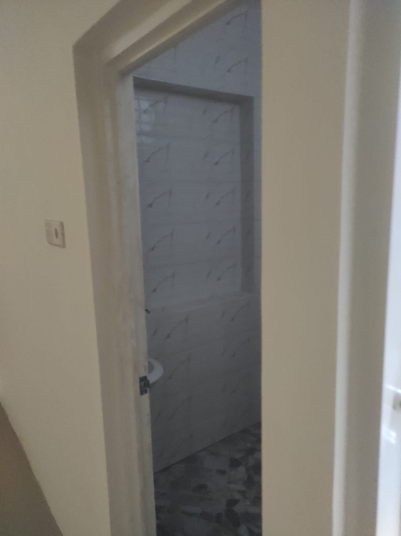 Dijual Rumah Kos Kostan Semolowaru Selatan - Baru Modern Full Furnished - Row Jalan 3 Mobil - SHM 