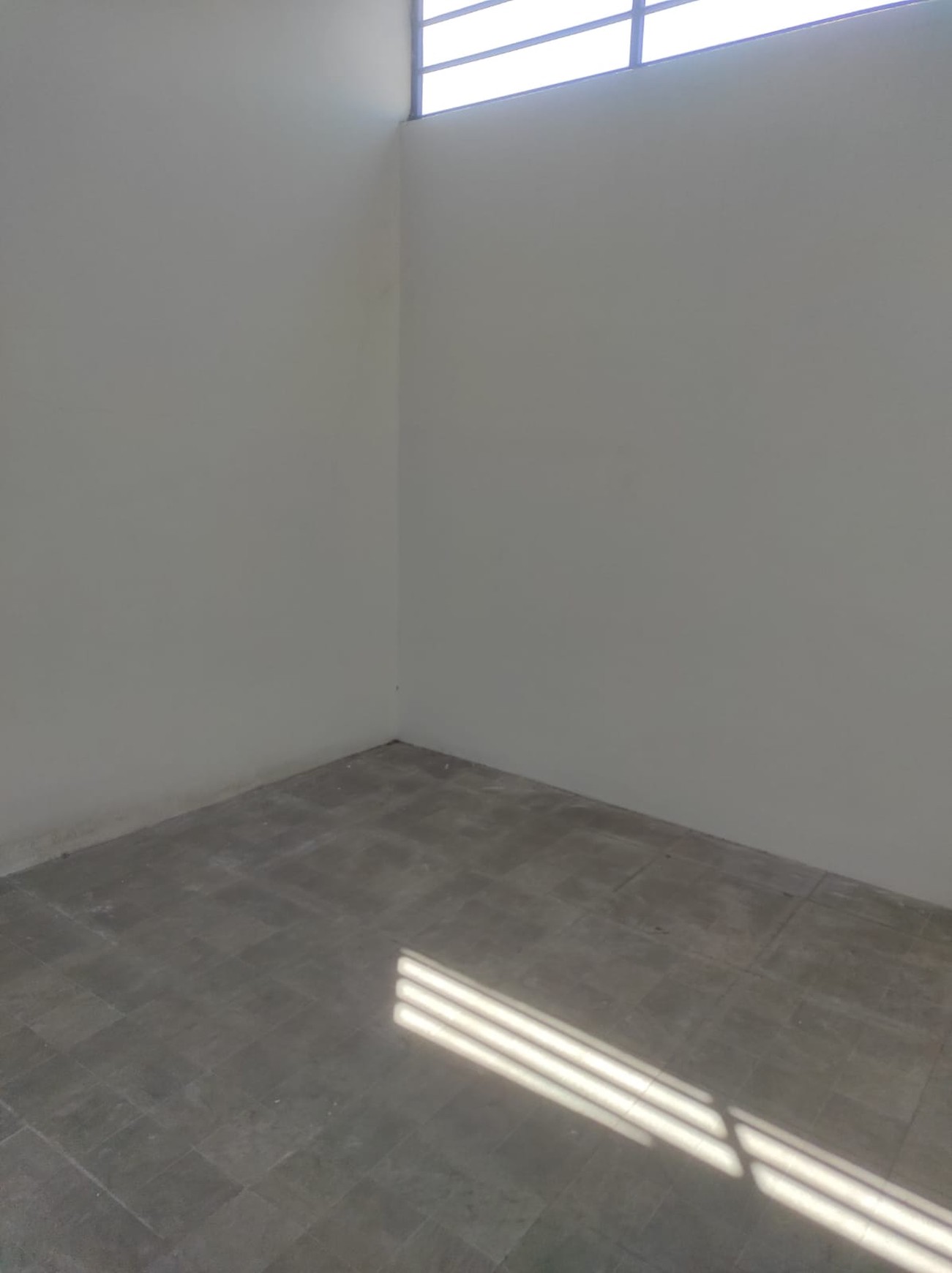 Dijual Rumah Kos Kostan Semolowaru Selatan - Baru Modern Full Furnished - Row Jalan 3 Mobil - SHM 
