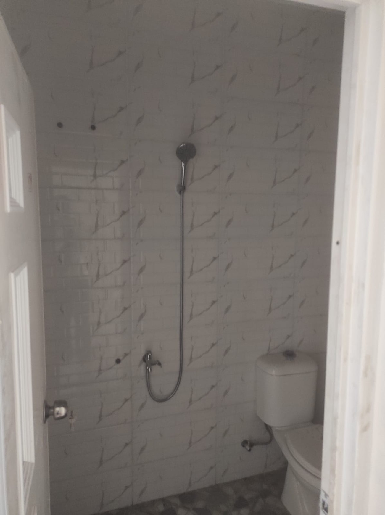 Dijual Rumah Kos Kostan Semolowaru Selatan - Baru Modern Full Furnished - Row Jalan 3 Mobil - SHM 