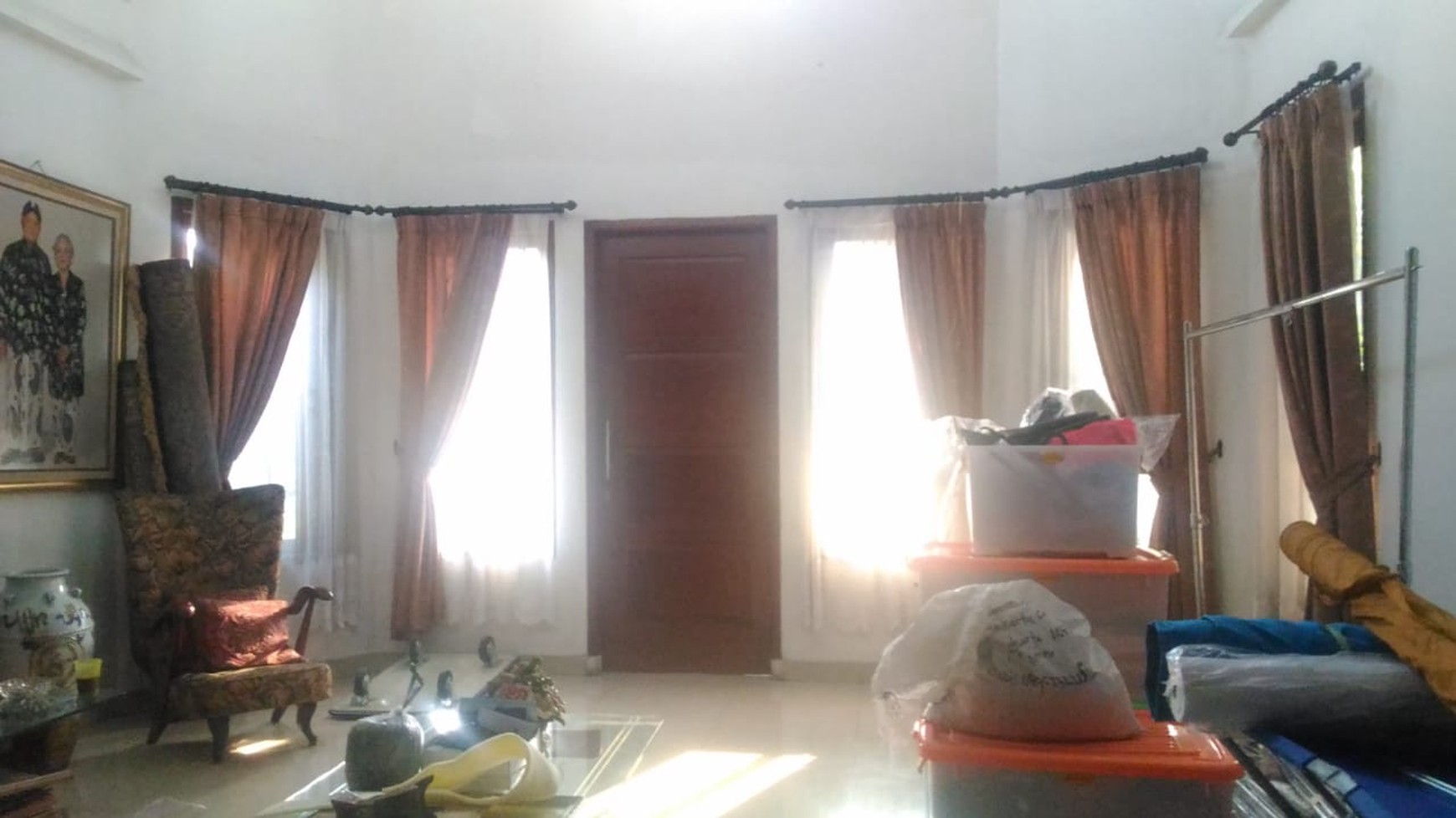 Rumah 2 Lantai di Perumahan Besar & Tenang - Lebak Bulus, Jakarta Selatan