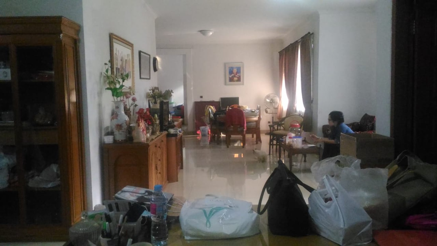 Rumah 2 Lantai di Perumahan Besar & Tenang - Lebak Bulus, Jakarta Selatan