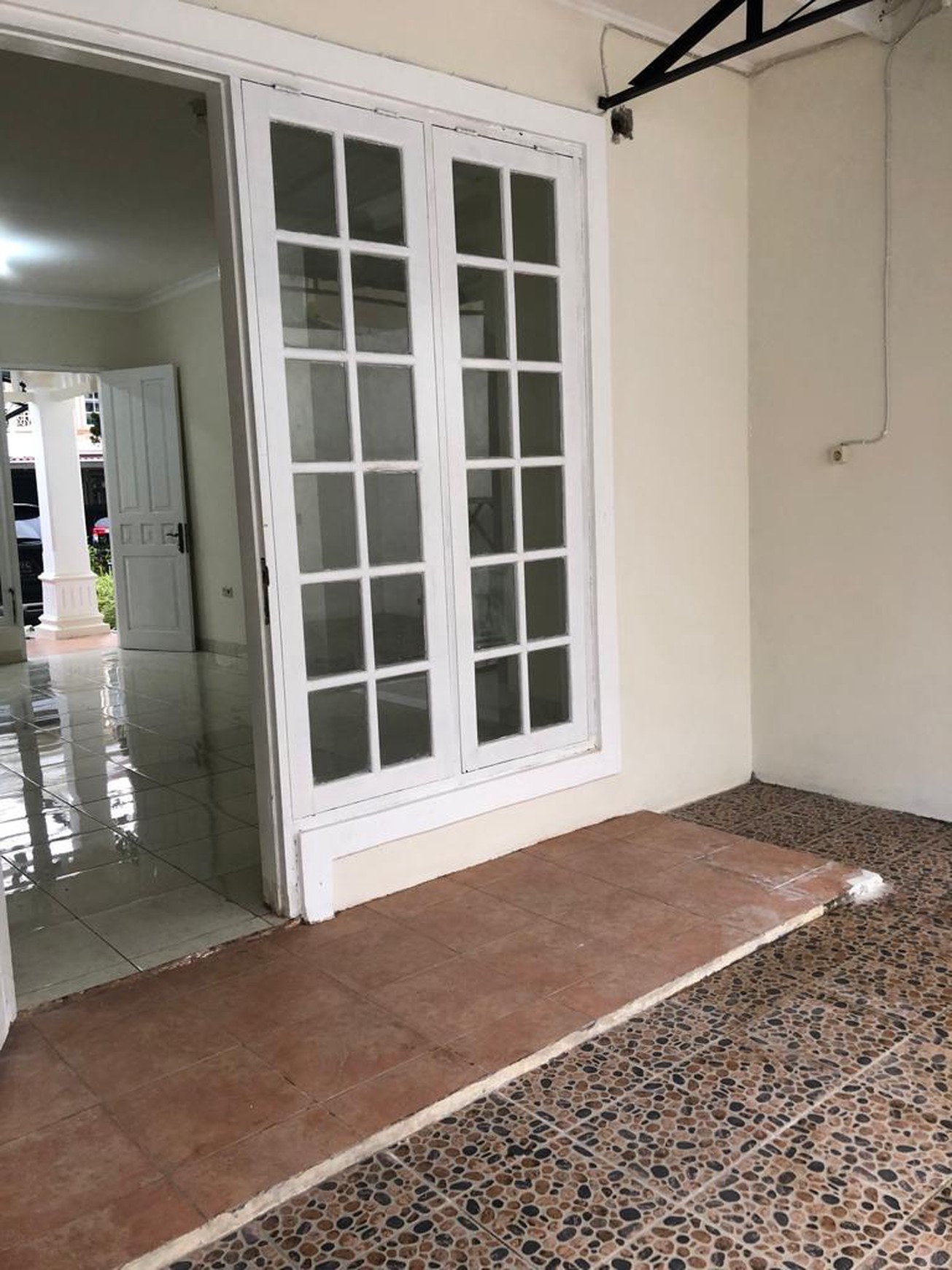 Rumah 2 Lantai di BSD Victoria River Park, Luas 160 M, Harga 2,9 M Nego