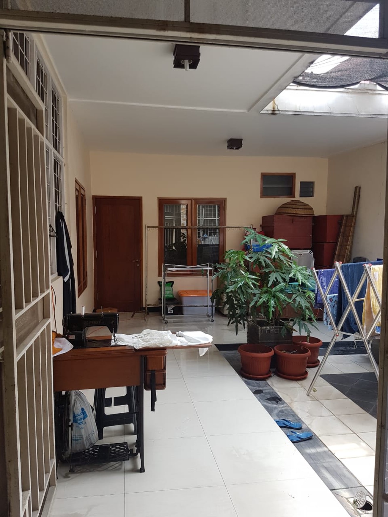 Rumah Siap Huni, Posisi Hook, Hunian Nyaman dan Asri @Taman Puri Bintaro.