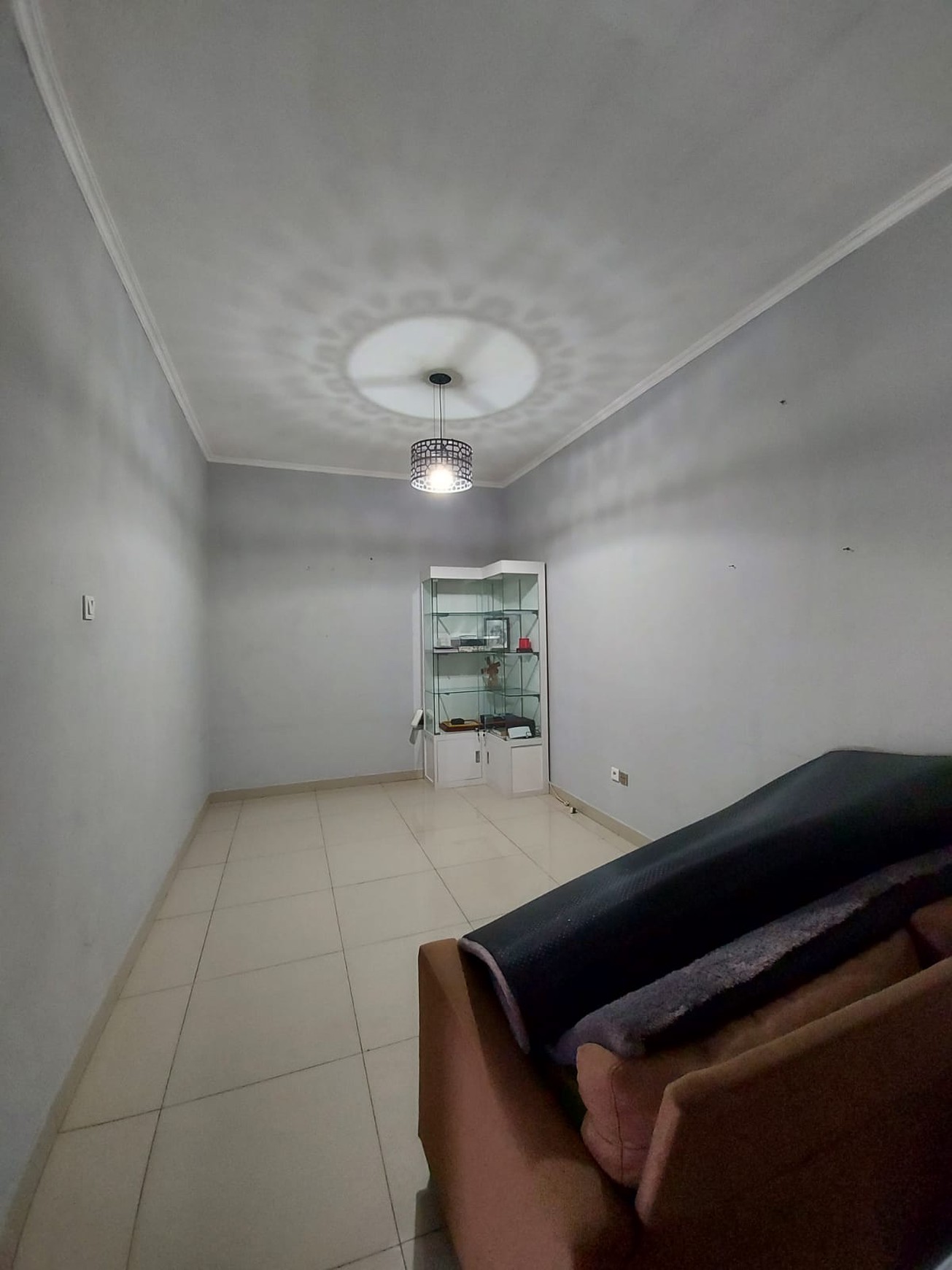 Rumah Siap Huni Sudah Renovasi Menjadi 2 Lantai @Rajawali, Bintaro.