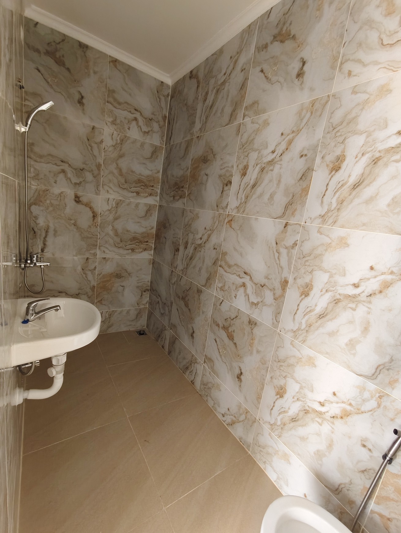 Rumah Sudah Renovasi di Kota Wisata